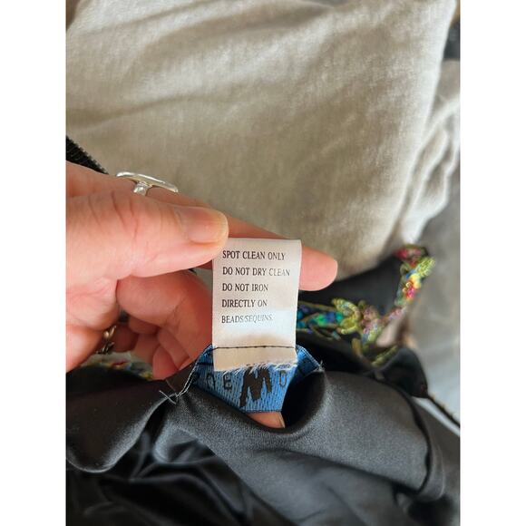 Sue Wong Y2K Sz 6 Black Beaded Drop Waist Fairy Core Whimsygoth Asymmetrical Hem - Picture 13 of 14